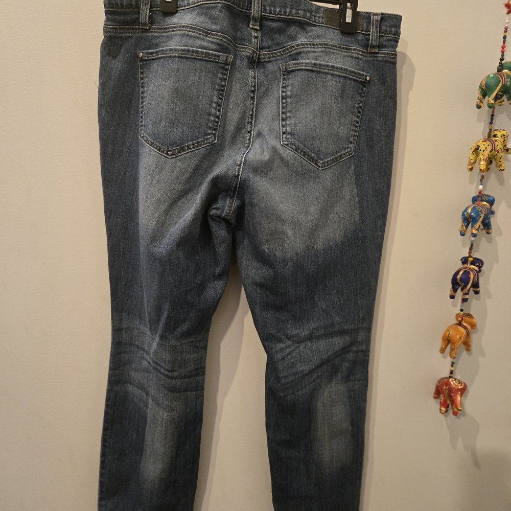 DKNY Women's Dark Blue Skinny Jeans - Picture 7 of 8